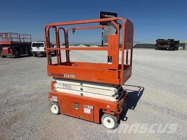 Snorkel S3219E 가위형 리프트