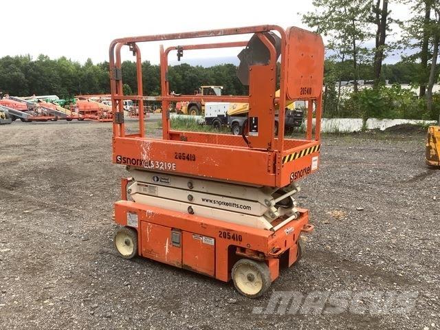 Snorkel S3219E 가위형 리프트