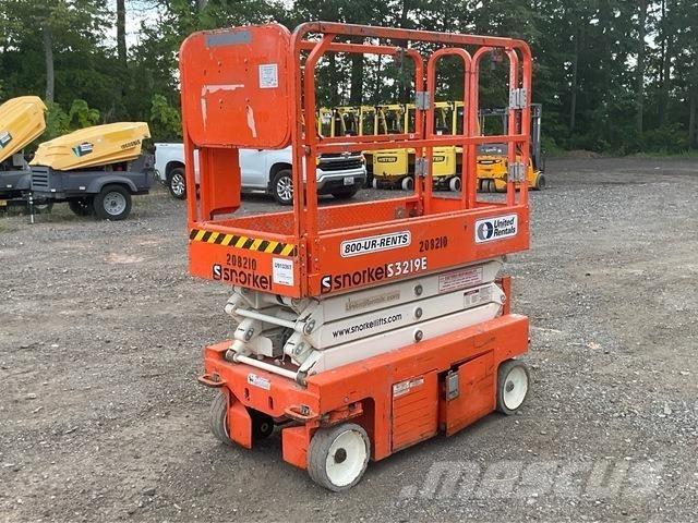 Snorkel S3219E 가위형 리프트