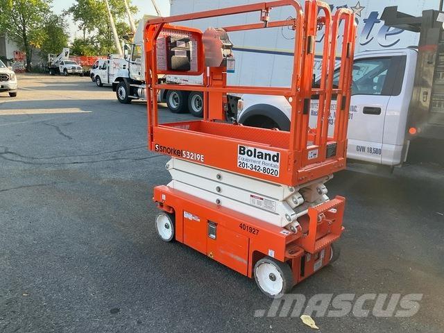 Snorkel S3219E 가위형 리프트