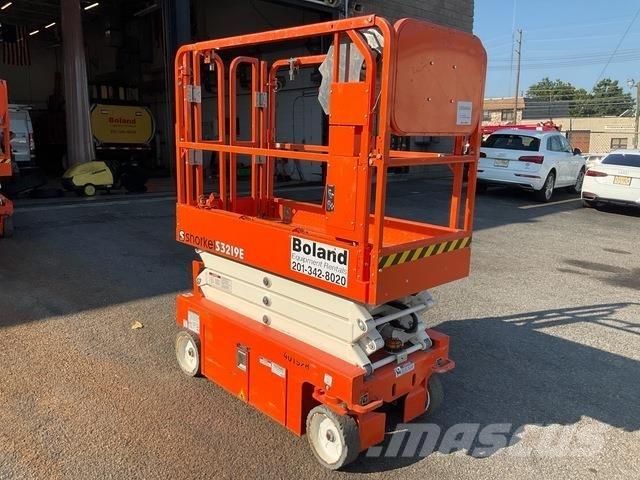 Snorkel S3219E 가위형 리프트