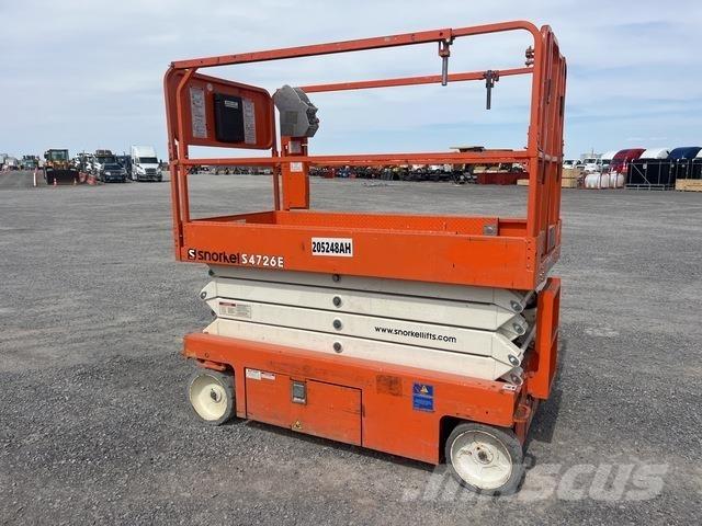 Snorkel S4726E 가위형 리프트