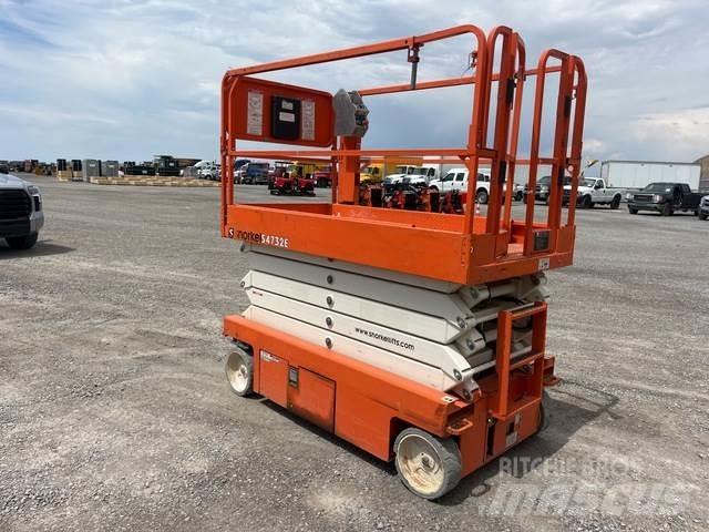 Snorkel S4732E 가위형 리프트