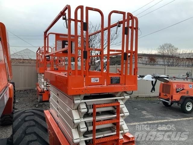 Snorkel S4740E 가위형 리프트