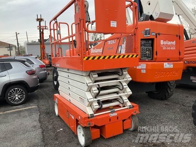 Snorkel S4740E 가위형 리프트