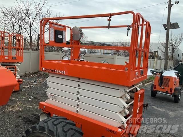 Snorkel S4740E 가위형 리프트