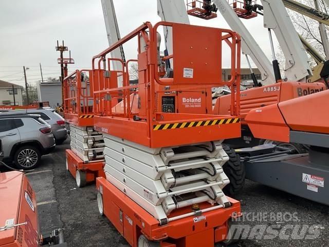 Snorkel S4740E 가위형 리프트