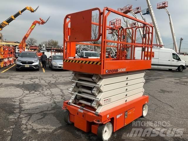 Snorkel S4740E 가위형 리프트
