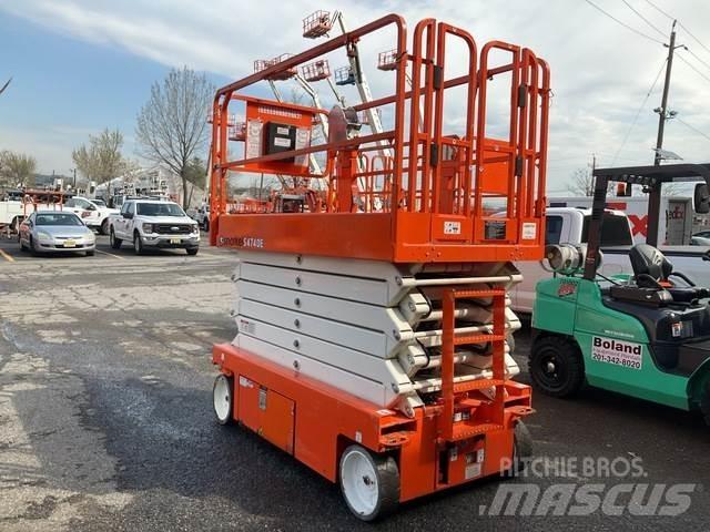 Snorkel S4740E 가위형 리프트