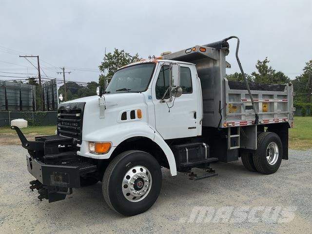 Sterling L7500 덤프 트럭