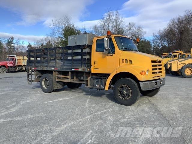 Sterling L7500 플랫베드/드롭사이드 트럭