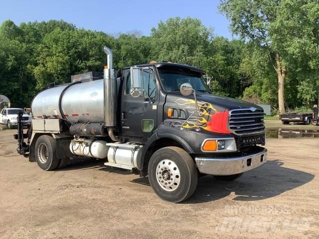 Sterling L8500 콘크리트 믹서트럭