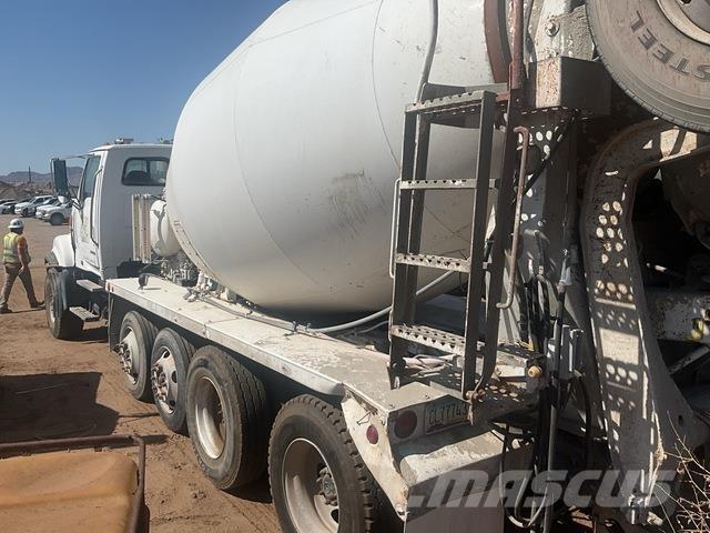 Sterling L9500 기타 트럭