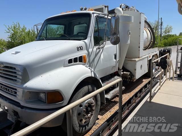 Sterling M7500 콤비/진공 트럭