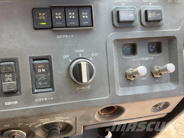 Tadano TR600N R/T 크레인