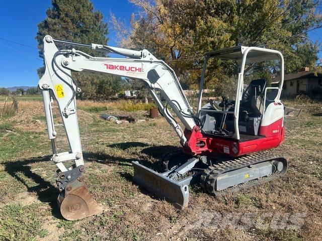 Takeuchi TB235 대형 굴삭기 29톤 이상