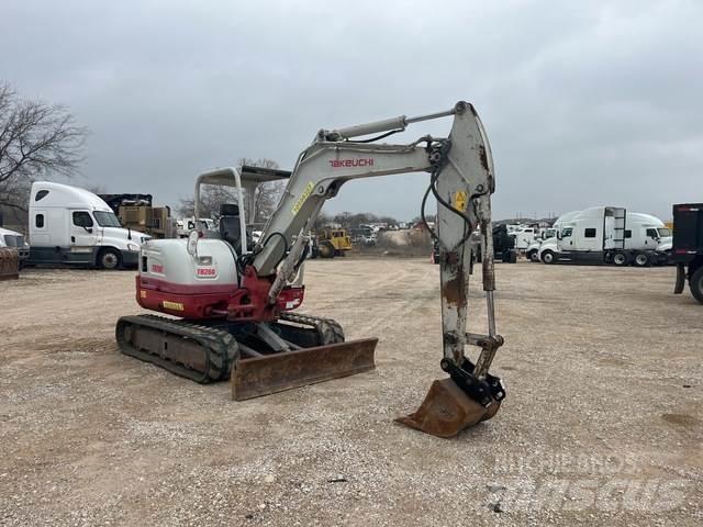 Takeuchi TB260 대형 굴삭기 29톤 이상
