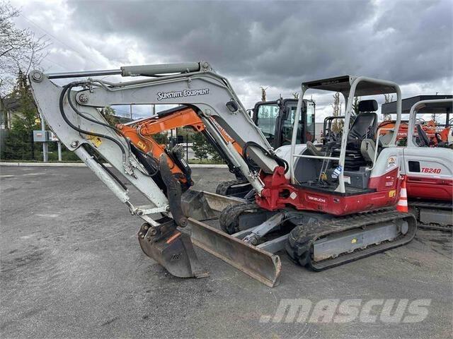 Takeuchi TB260 대형 굴삭기 29톤 이상