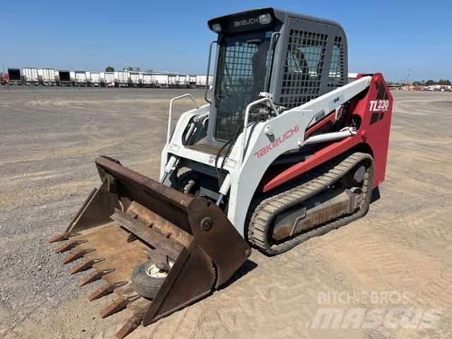 Takeuchi TL230  스키드로더
