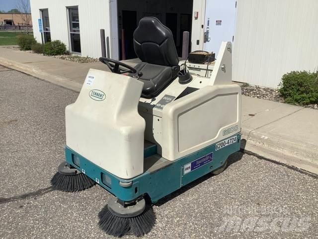 Tennant 6200 실내 청소기