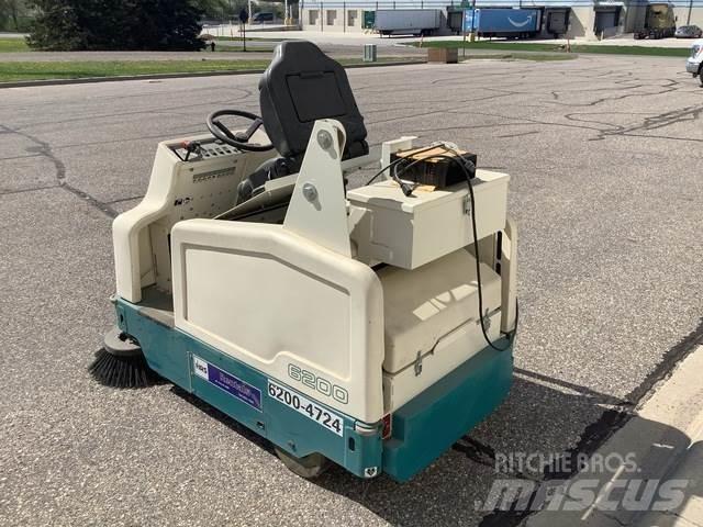 Tennant 6200 실내 청소기