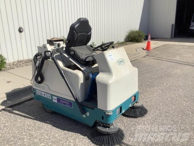 Tennant 6200 실내 청소기
