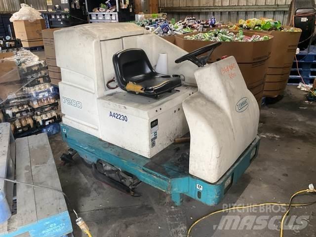 Tennant 7200 습식 청소차