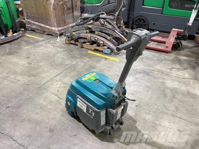 Tennant T1B 습식 청소차