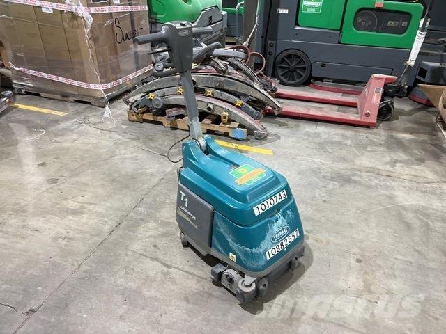 Tennant T1B 습식 청소차