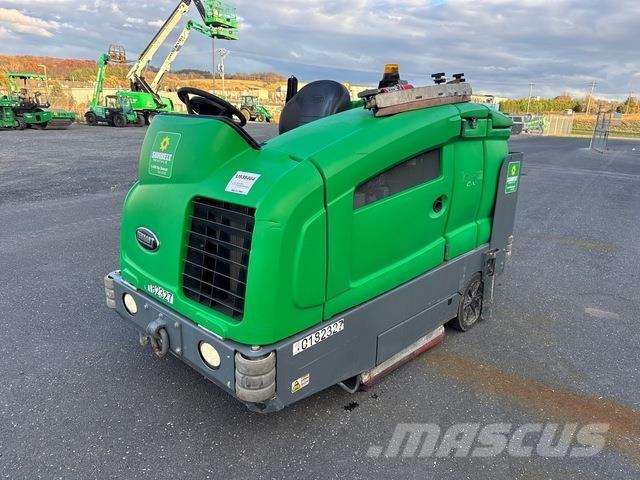 Tennant T20 습식 청소차