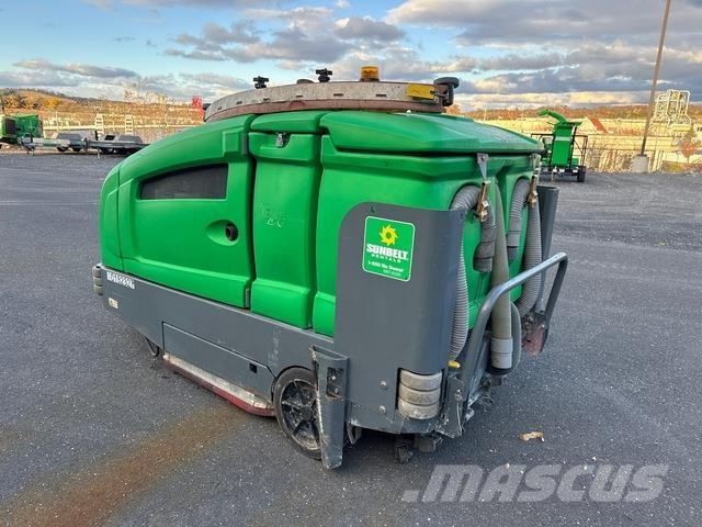 Tennant T20 습식 청소차