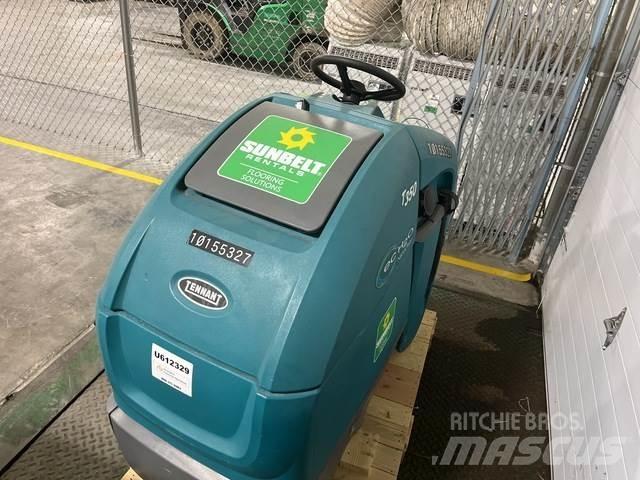 Tennant T350 습식 청소차