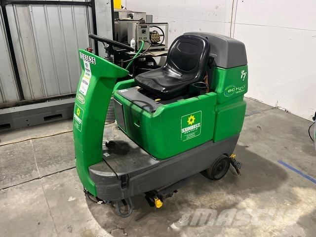 Tennant T7E 습식 청소차