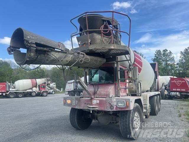 Terex Advance 기타 트럭