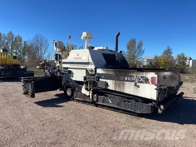 Terex CR562 아스팔트 포장장비
