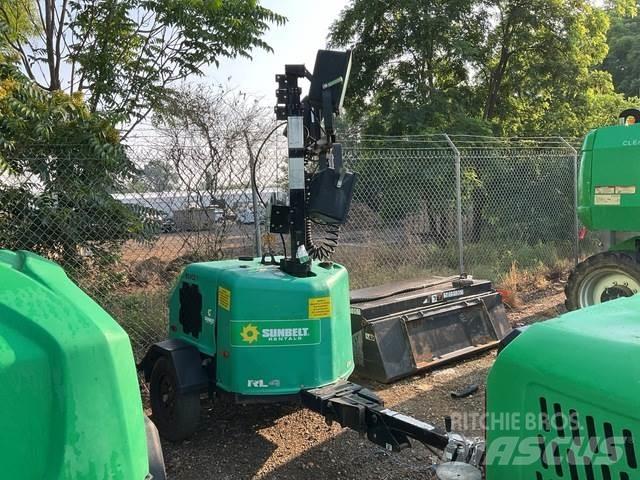 Terex RL4 조명타워