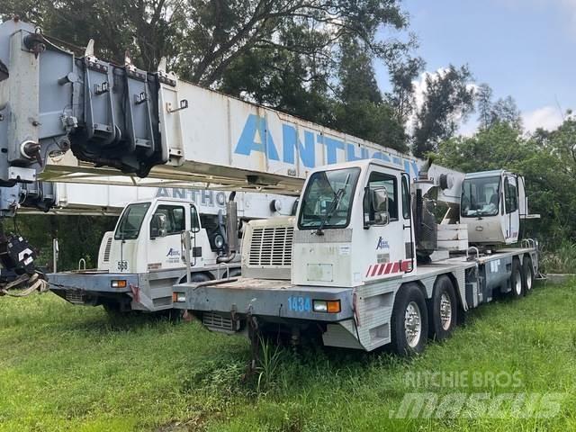 Terex T775 트랙 크레인