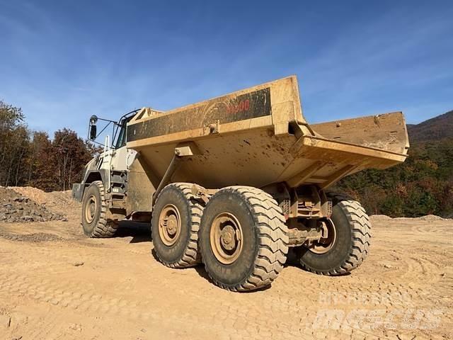 Terex TA300 연결식 홀러