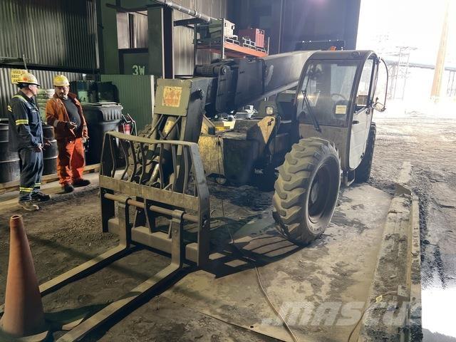 Terex TH644C 텔러 핸들러