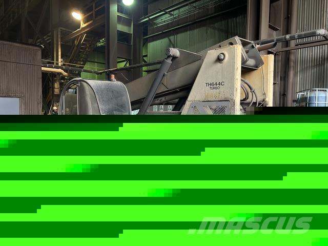 Terex TH644C 텔러 핸들러
