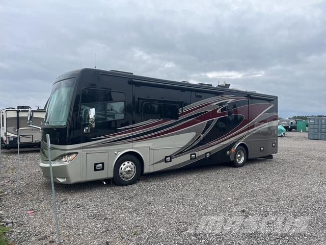 Tiffin Phaeton 모터홈 및 카라반