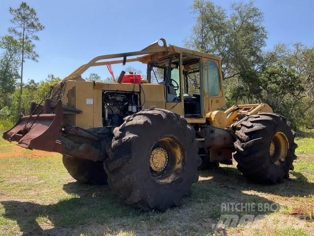 Timberjack 460 목재스키더