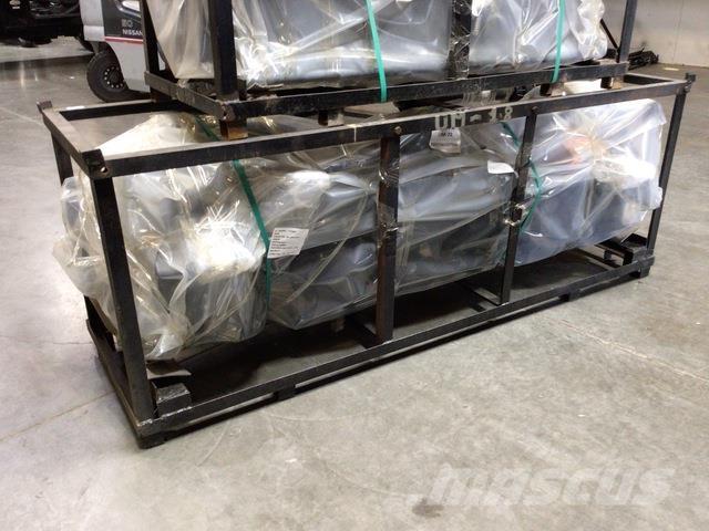 Titan UM72 파워 하로우 및 로토틸러(회전 경운기)