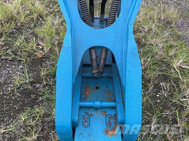 Toku TNB-7J 브레이커