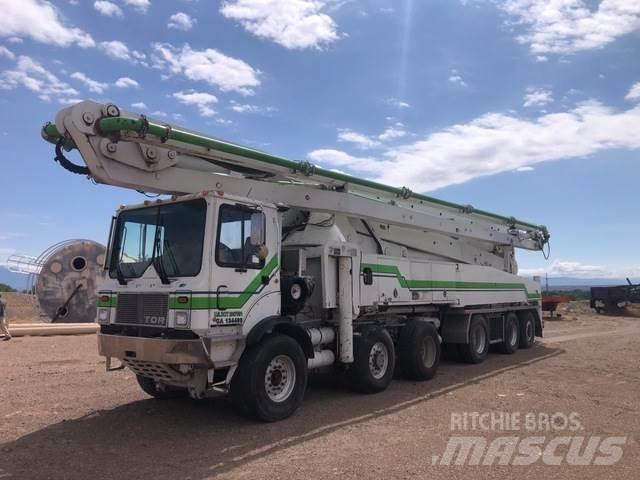 TOR T-63120-2 콘크리트 펌프카
