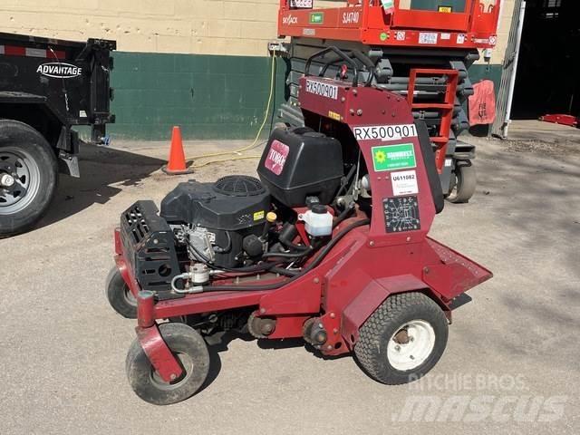 Toro 23518 통풍기와 잔디띄개