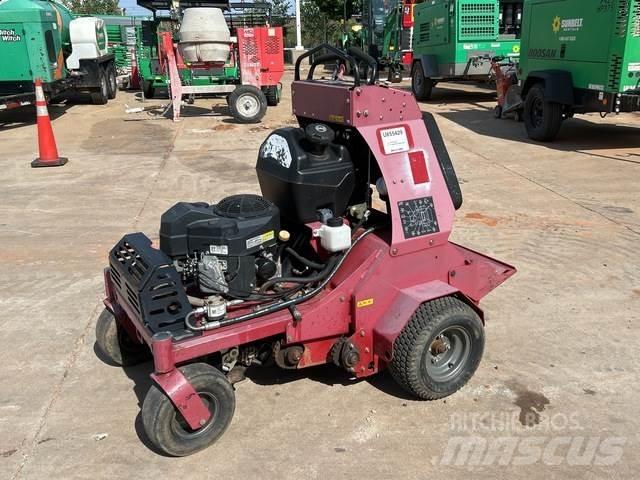 Toro 29521 통풍기와 잔디띄개