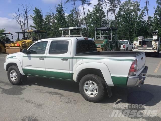 Toyota Tacoma 기타