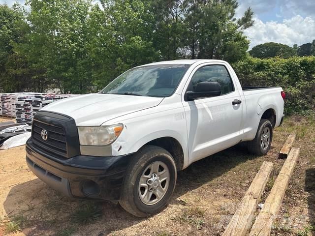 Toyota Tundra 기타