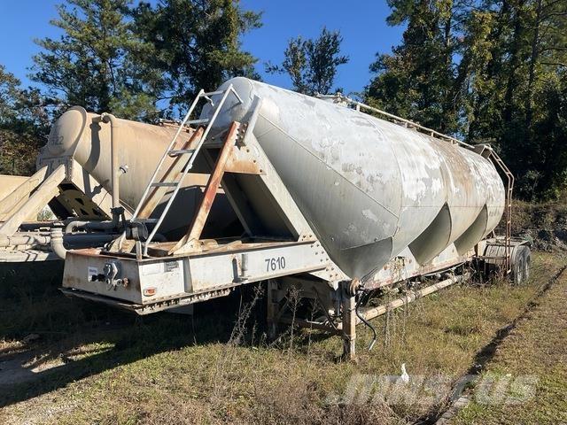 Trail King  기타 트레일러